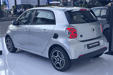 File:Smart EQ forfour at IAA 2019 IMG 0653.jpg - Wikipedia